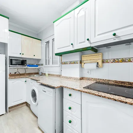 Mediterraneo Sunrise Apartment *